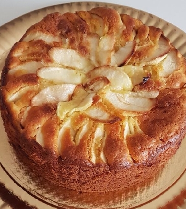 Torta di mele morbida