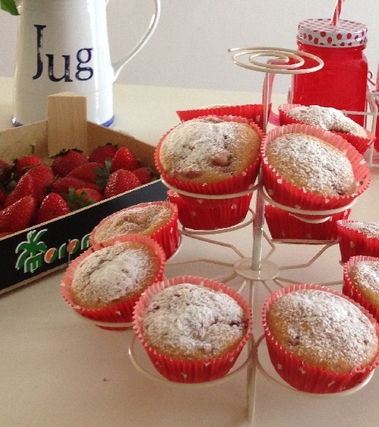 Muffins con fragole e menta