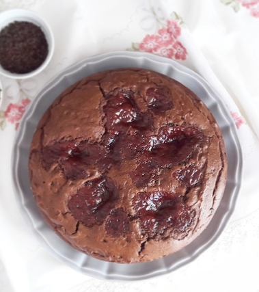 Torta di ricotta al cacao e marmellata di fragole