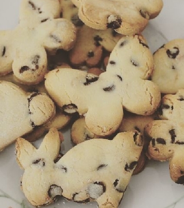 Biscotti con farina di riso e gocce di cioccolato