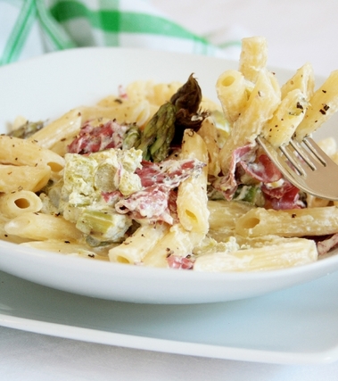 Pennette con asparagi e bresaola