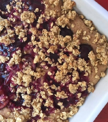 Crumble integrale di ciliegie, senza burro (light)