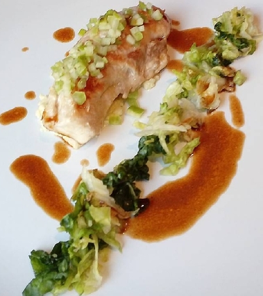 Coniglio, kimchi, mandorla, sedano e mela verde