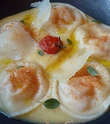 Ravioli tutto pomodoro