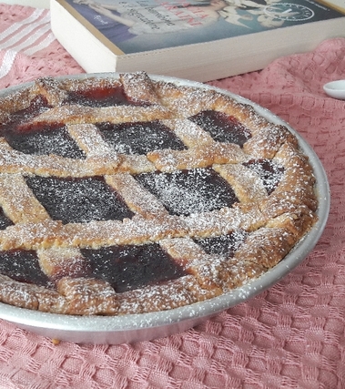 Crostata di amarene con frolla all'olio