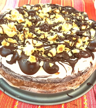 Torta cornetto cuore di panna