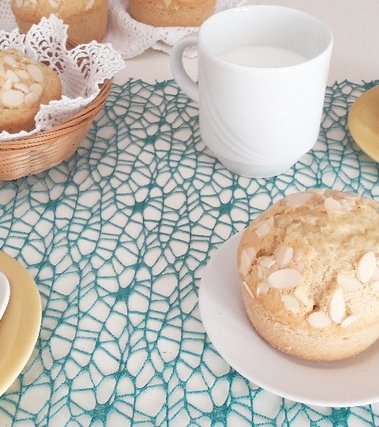 Muffins al latte di mandorla