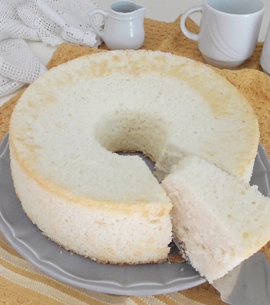 Angel food cake