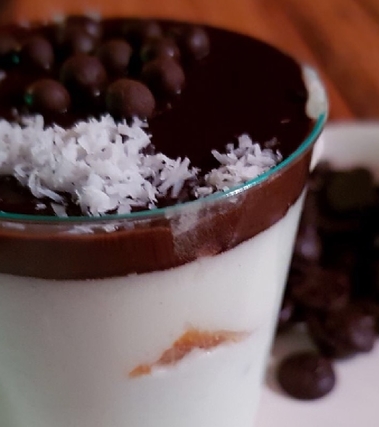 Crema mousse alla panna e zenzero