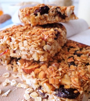Barrette di avena e frutta secca
