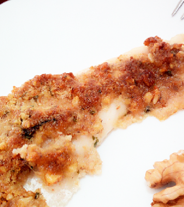 Persico in crosta di noci e parmigiano