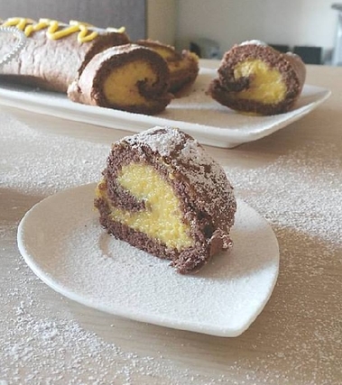 Rotolo dolce alla crema di zucca senza uova