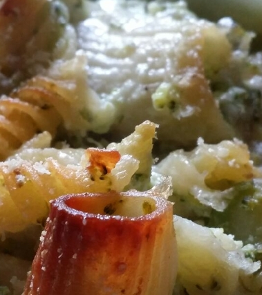 Pasta al forno con broccoli e gorgonzola