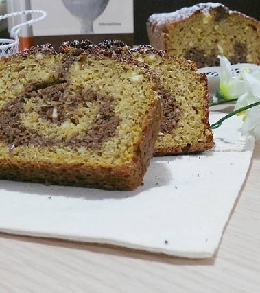 Plumcake variegato alla zucca e amaretti