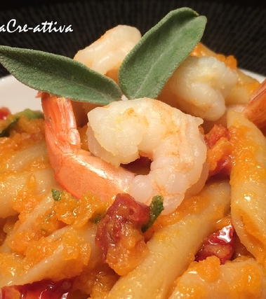 Pennè al ragù di zucca e mazzancolle