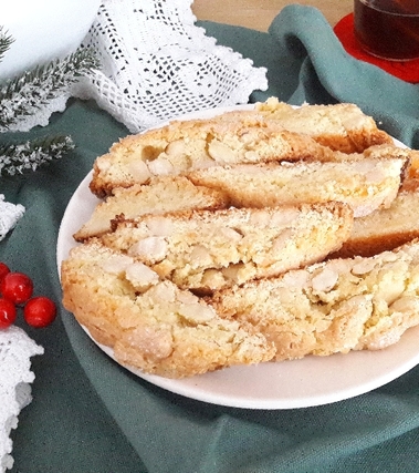 Cantucci classici alle mandorle