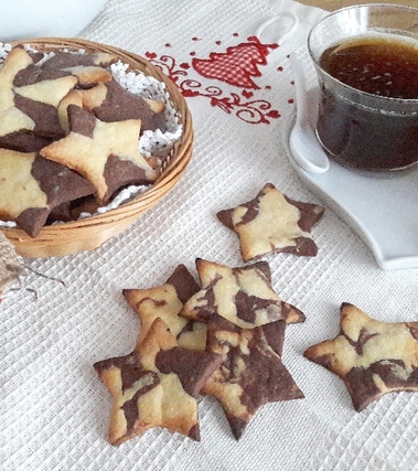 Biscotti marmorizzati di pasta frolla
