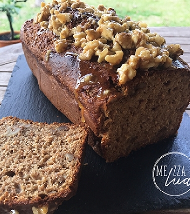 Plumcake con zucchero di cocco, noci e miele