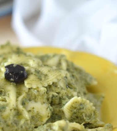 Pasta con crema di cime di rapa e olive