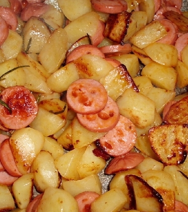 Wurstel e patate in padella