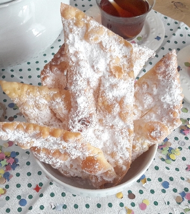 Chiacchiere di carnevale