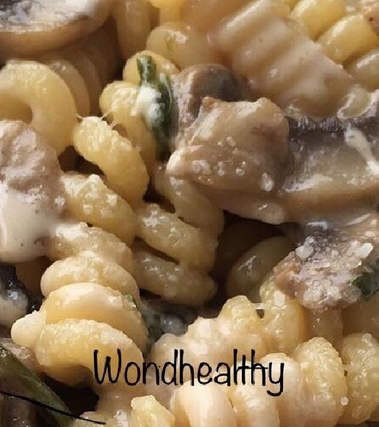 Fusilli in crema di funghi light e senza panna