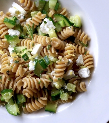 Fusilli zucchine limone e feta al rosmarino