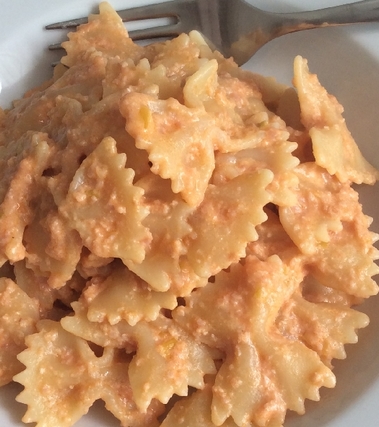 Farfalle al prosciutto cotto