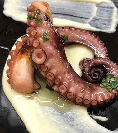 Polipo su crema di patate
