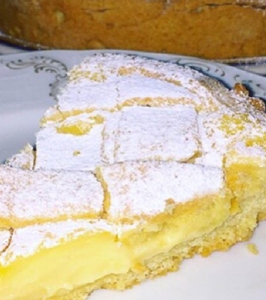 Crostata all'olio evo con crema pasticcera