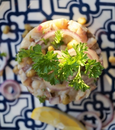 Tartare d’aringa fresca e soia verde