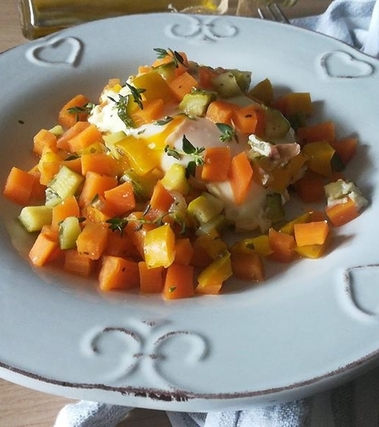 Uova in tegame alle verdure