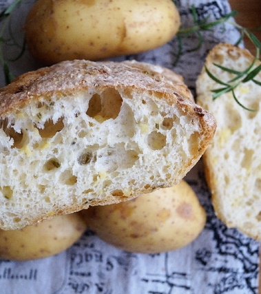 Pane alle patate e rosmarino (gluten free)