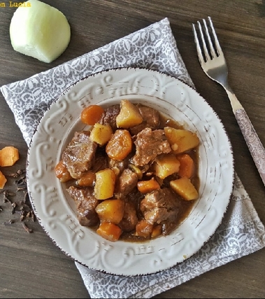 Spezzatino di vitello alla birra