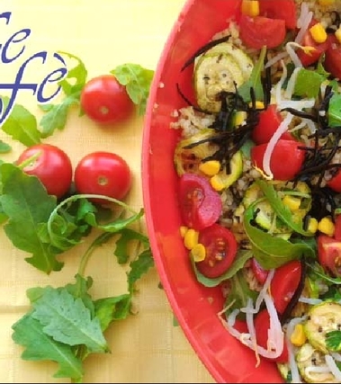 Bulgur con zucchine pomodorini e alghe arame