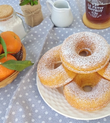 Ciambelle al mandarino e yogurt