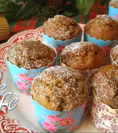 Muffin al pistacchio con farina di farro