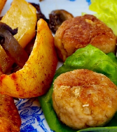 Polpette, patate e funghetti