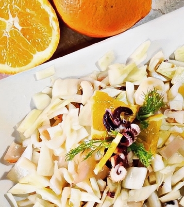 Insalata di calamari con finocchio e arancia