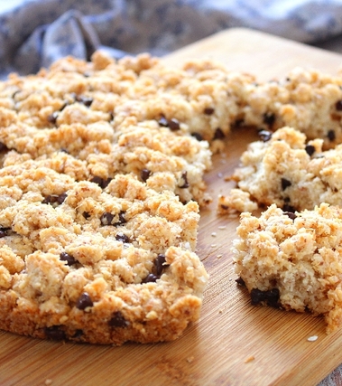 Sbrisolona vegan al cocco e cioccolato