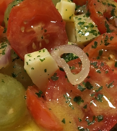 Insalata di pomodori e uva