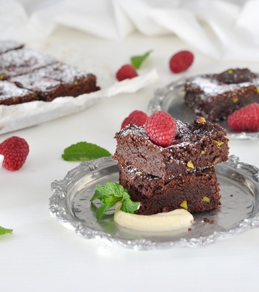 Brownies al cioccolato senza burro con pistacchi