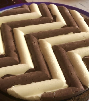 Crostata moderna - torta della loggia nera