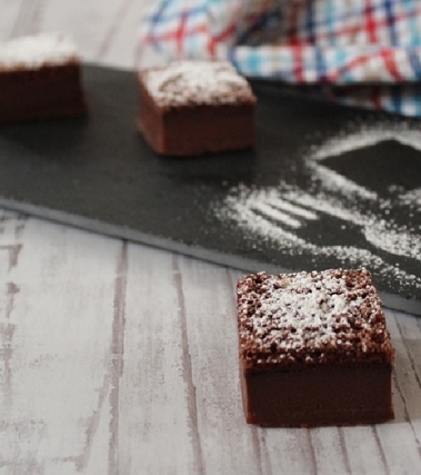 Torta magica al cacao