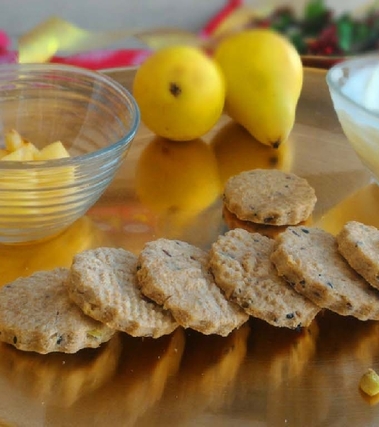 Biscotti salati al grana padano e semi misti