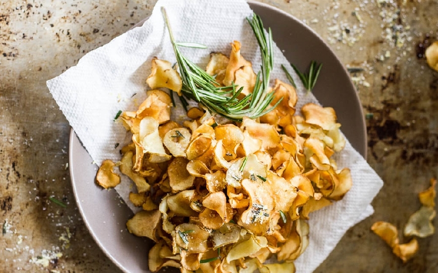 Petali fritti di topinambur con rosmarino