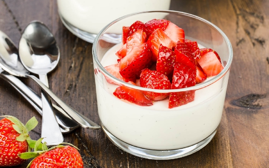 Panna cotta con le fragole