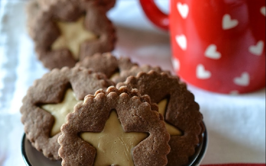 Sablè al cacao e crema di nocciole