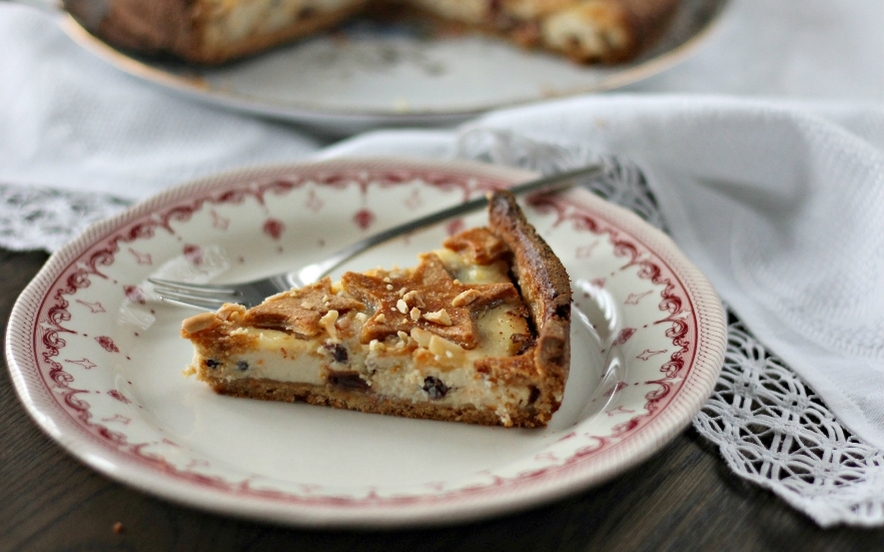 Crostata con frolla al panettone