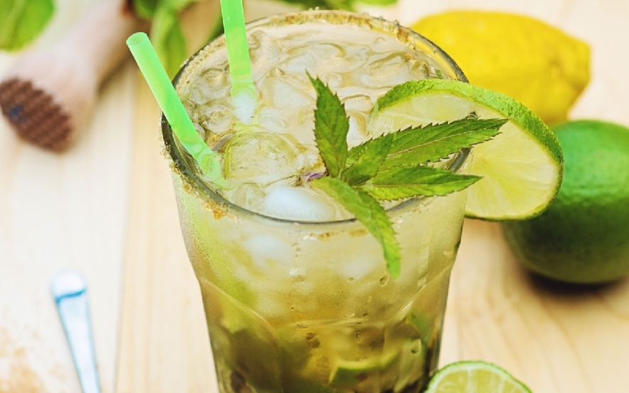 Mojito al limone e basilico